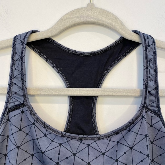 Victoria’s Secret The Player Racerback Sport Bra Medium - Picture 3 of 9